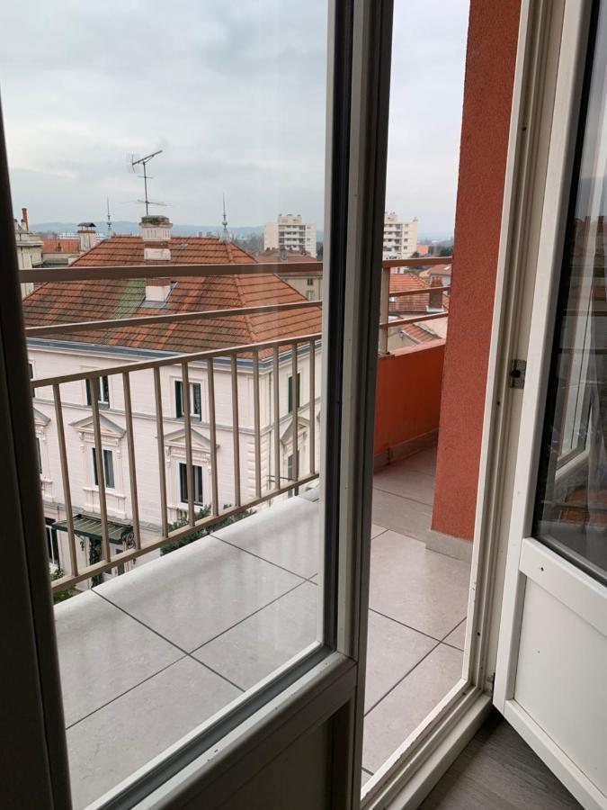 St Louis Appartement Roanne Exterior foto